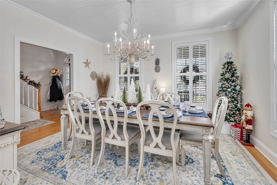 242 McIntosh Avenue St. Simons Island, GA 31522 - Photo 8 of 51