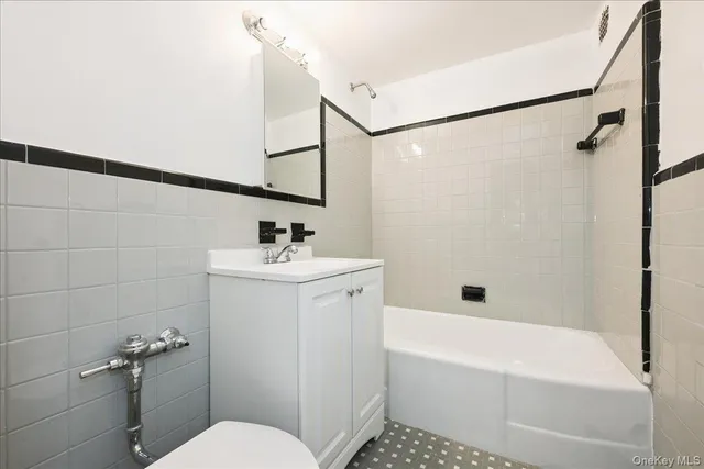 $349,999 | 110-45 Queens Boulevard, Unit 312 | Forest Hills