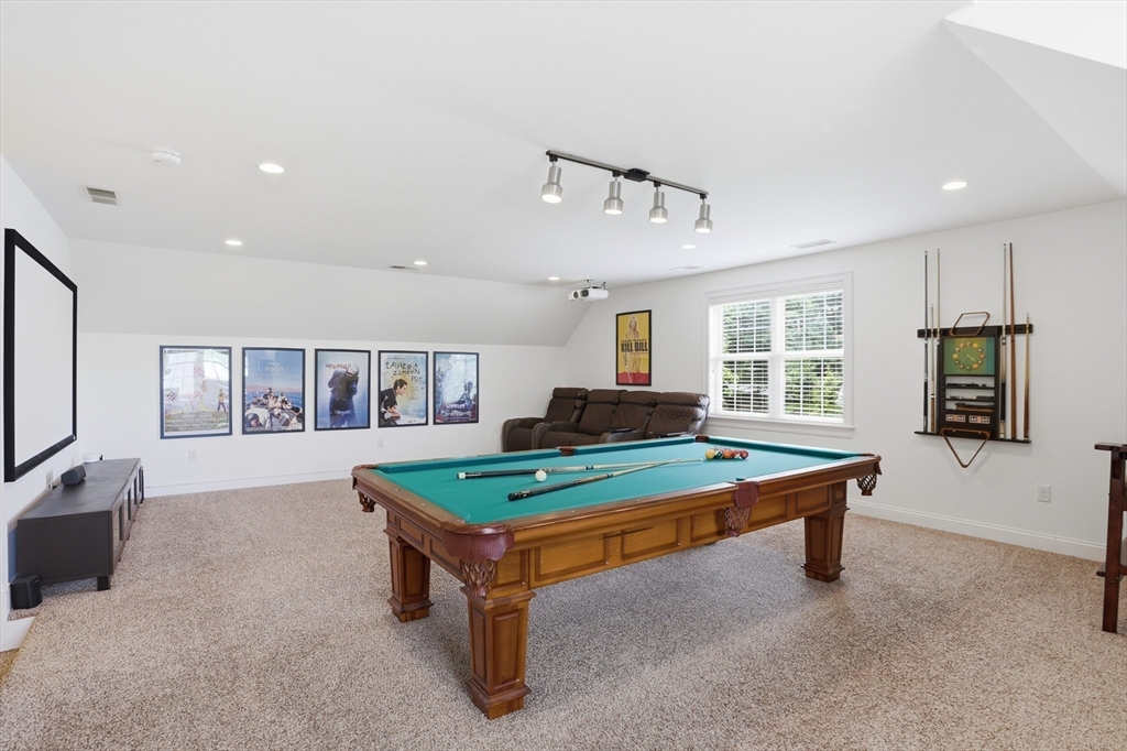 9 Boxwood Road Westford, MA 01886 - Photo 27 of 40