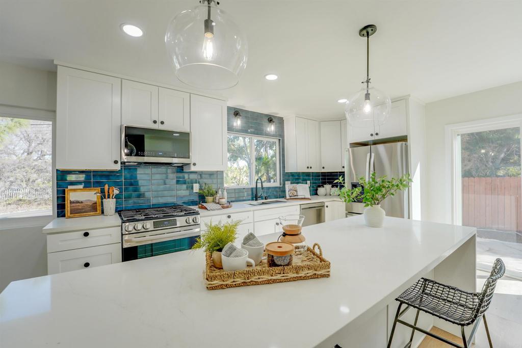 1915 Maxson Street Oceanside, CA 92054 - Photo 9 of 35