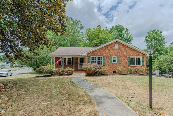 $245,000 | 597 Parkview Drive, Burlington, NC 27215