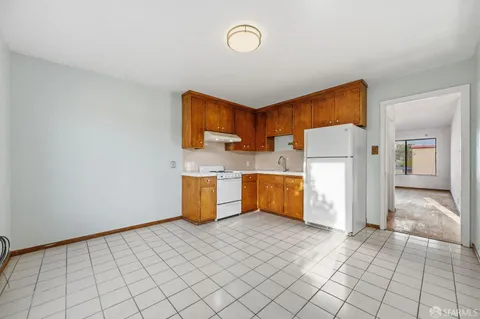 $699,000 | 76 Vesta Street, San Francisco, CA 94124