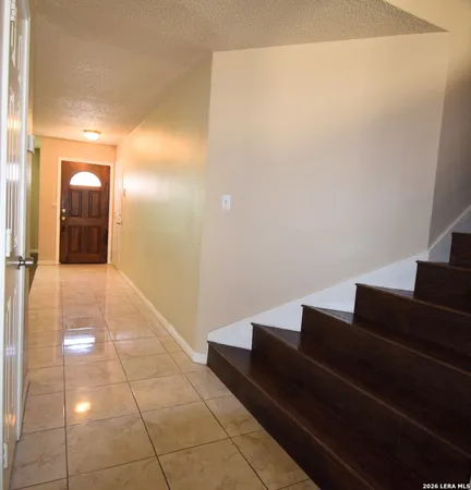 $2,095 | 9127 Via Mirada, San Antonio, TX 78245