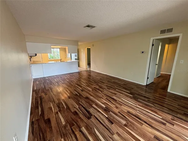 $1,750 | 2220 Bancroft Circle South, Unit D, Palm Harbor, FL 34683