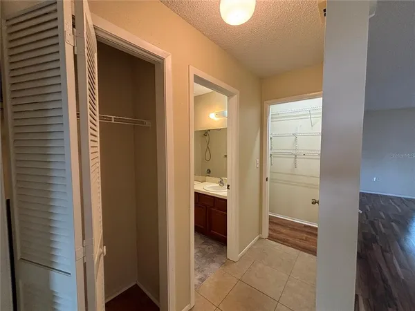 $1,750 | 2220 Bancroft Circle South, Unit D, Palm Harbor, FL 34683