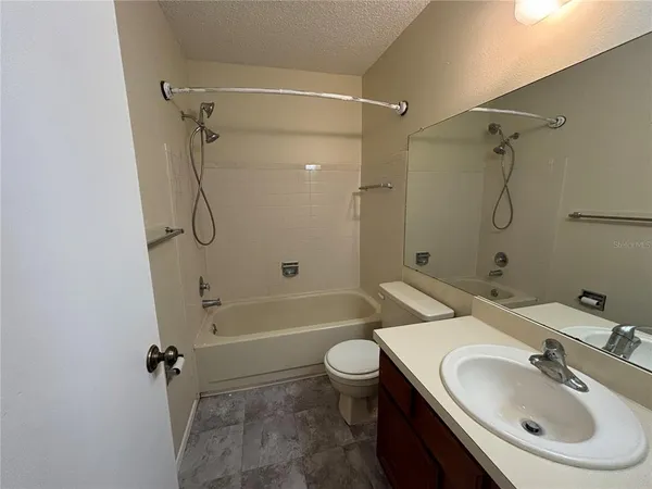 $1,750 | 2220 Bancroft Circle South, Unit D, Palm Harbor, FL 34683