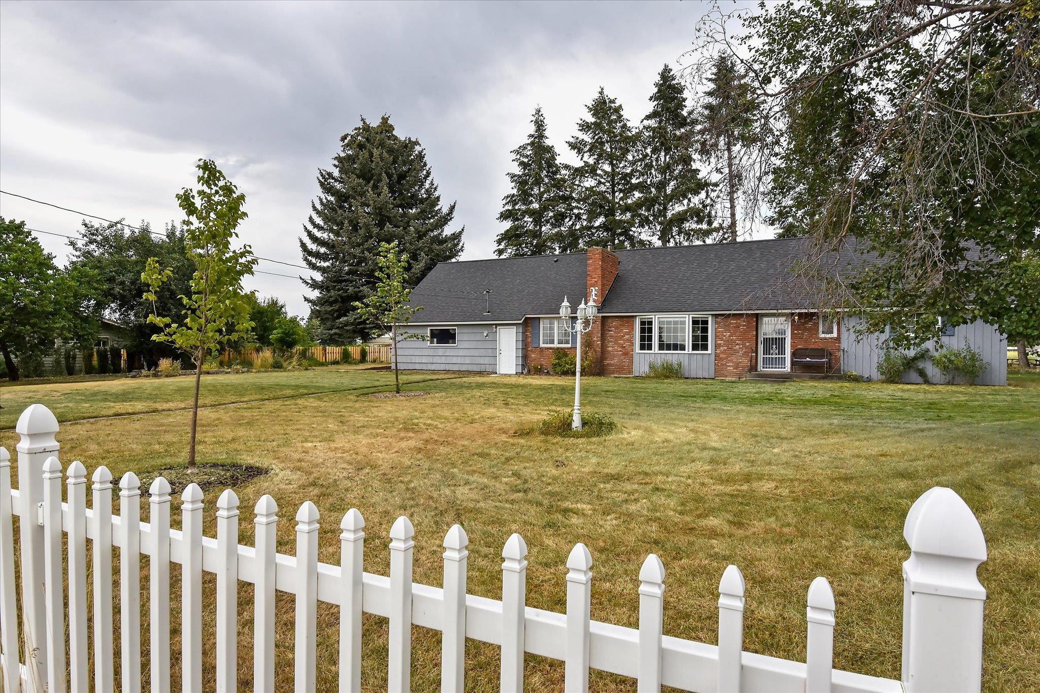 3407 South Progress Road Veradale, WA 99037 - Photo 1 of 45