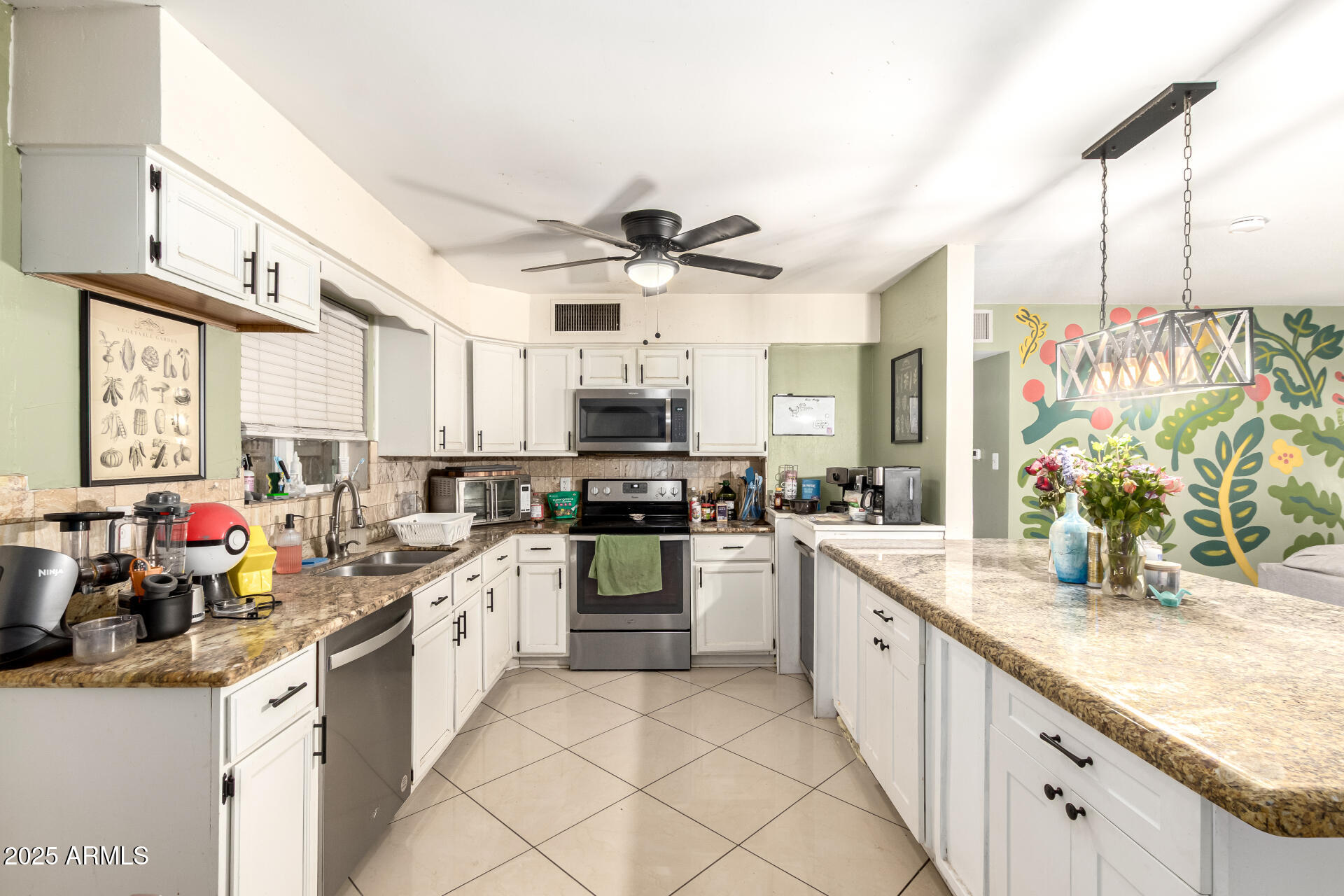 3842 West Ocotillo Road Phoenix, AZ 85019 - Photo 13 of 29 15 Ocotillo