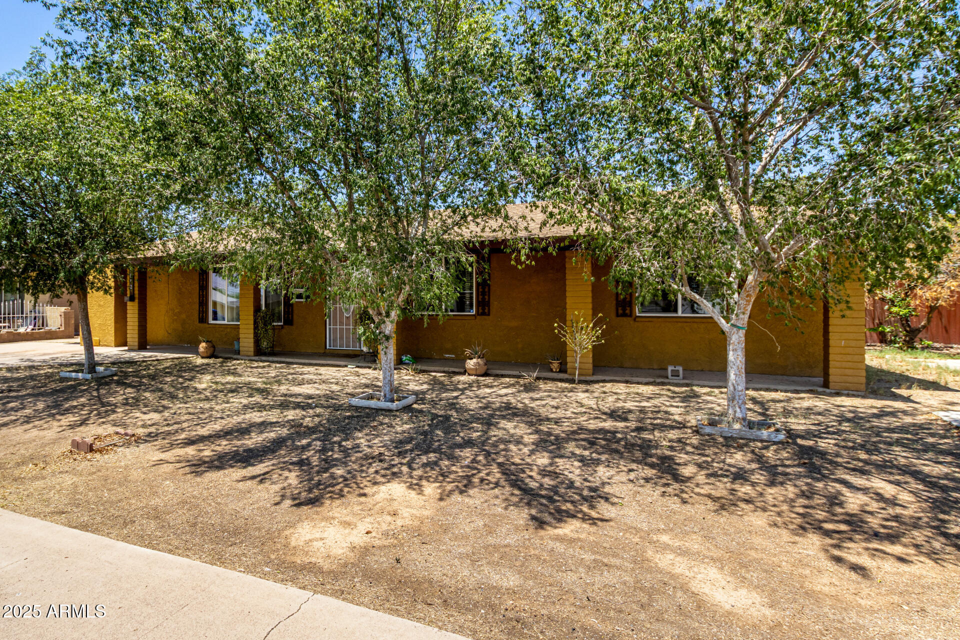 3842 West Ocotillo Road Phoenix, AZ 85019 - Photo 3 of 29 03 Ocotillo