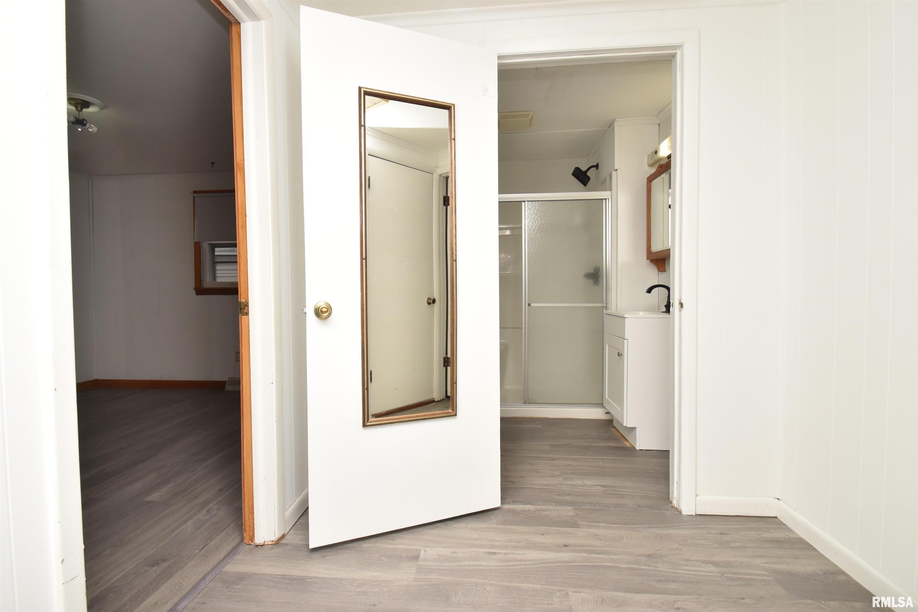 328 East High Street Creve Coeur, IL 61610 - Photo 25 of 30