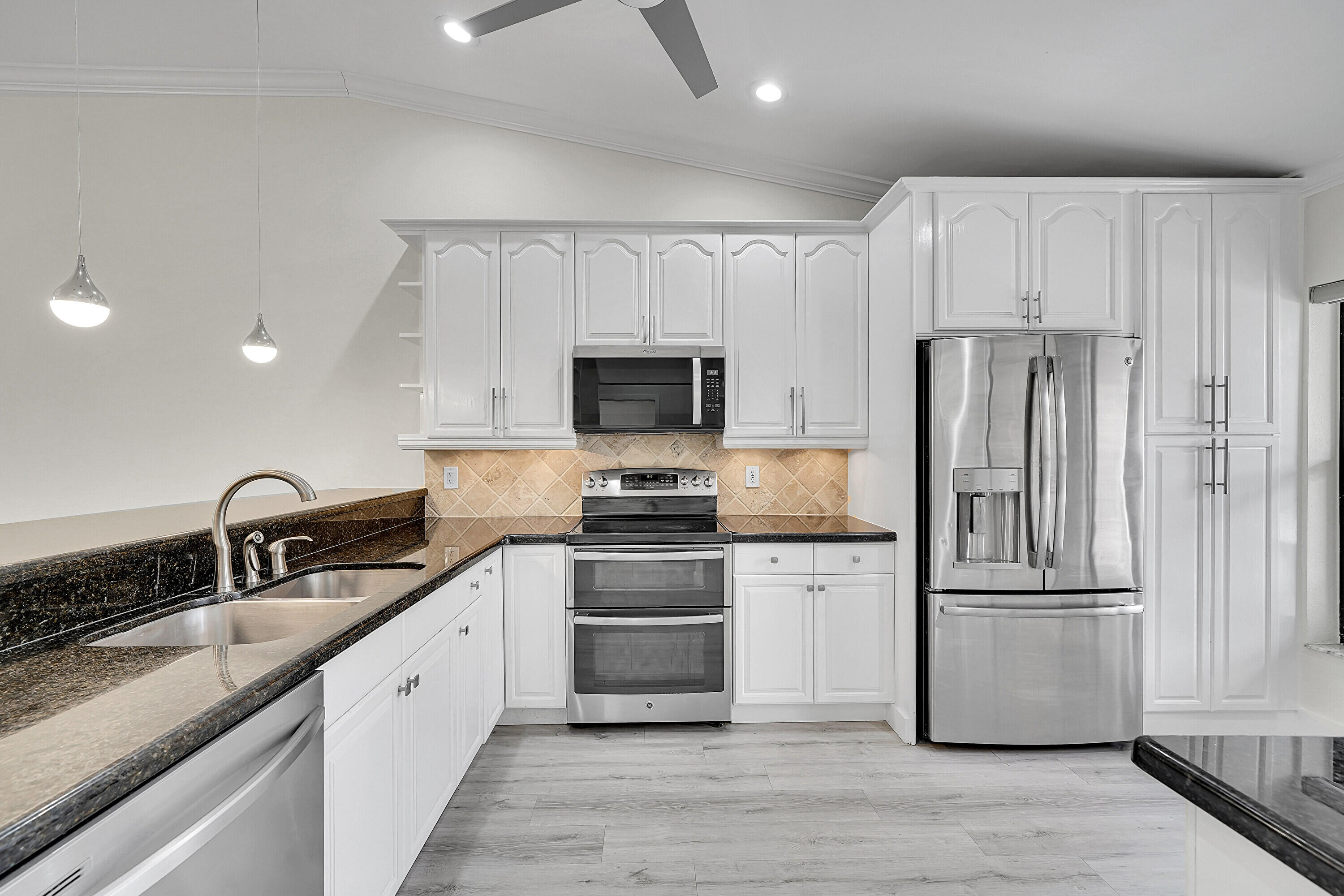 Undisclosed Address Boca Raton, FL 33486 - Photo 11 of 45 Kitchen