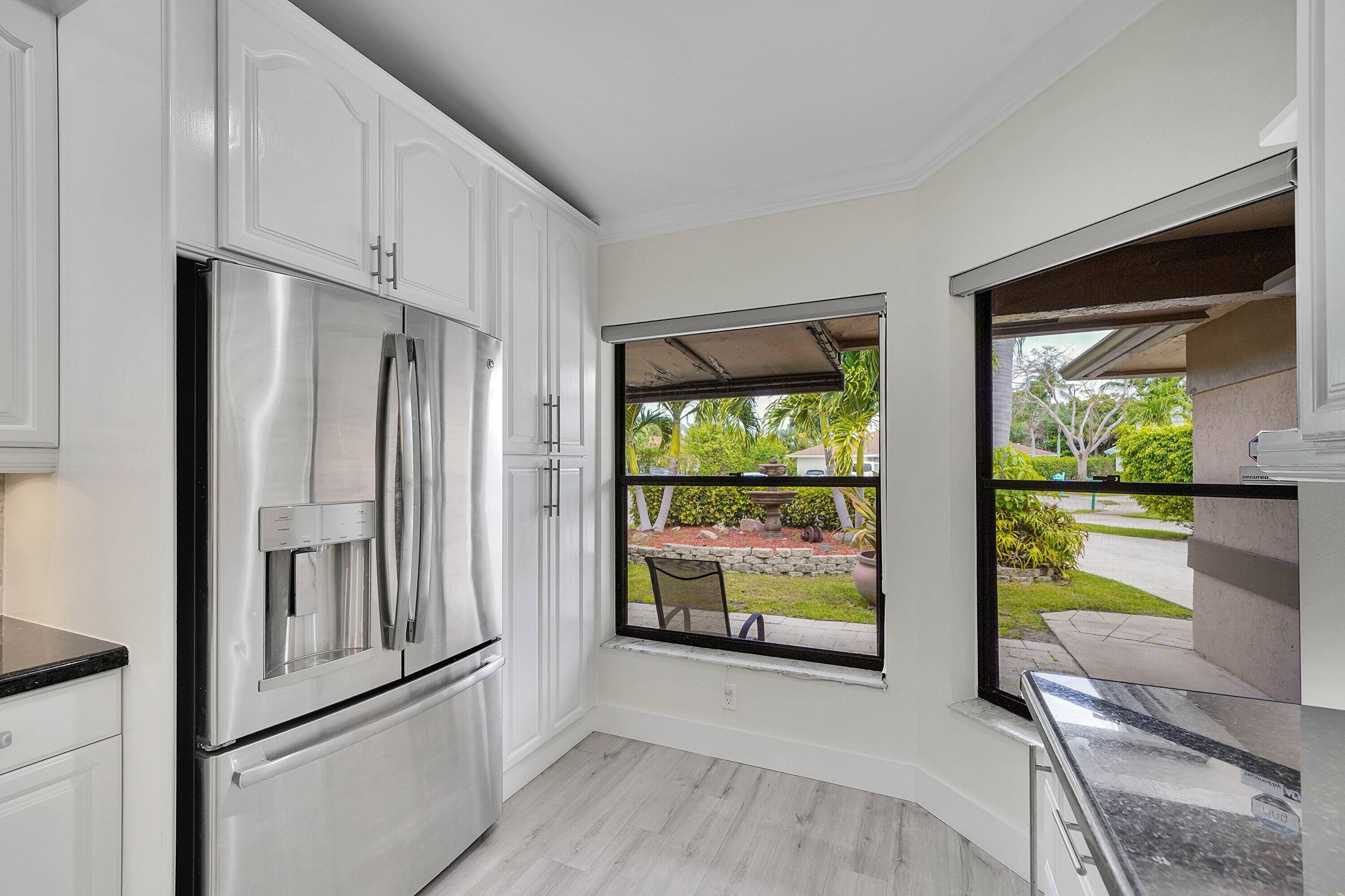 Undisclosed Address Boca Raton, FL 33486 - Photo 12 of 45 Kitchen