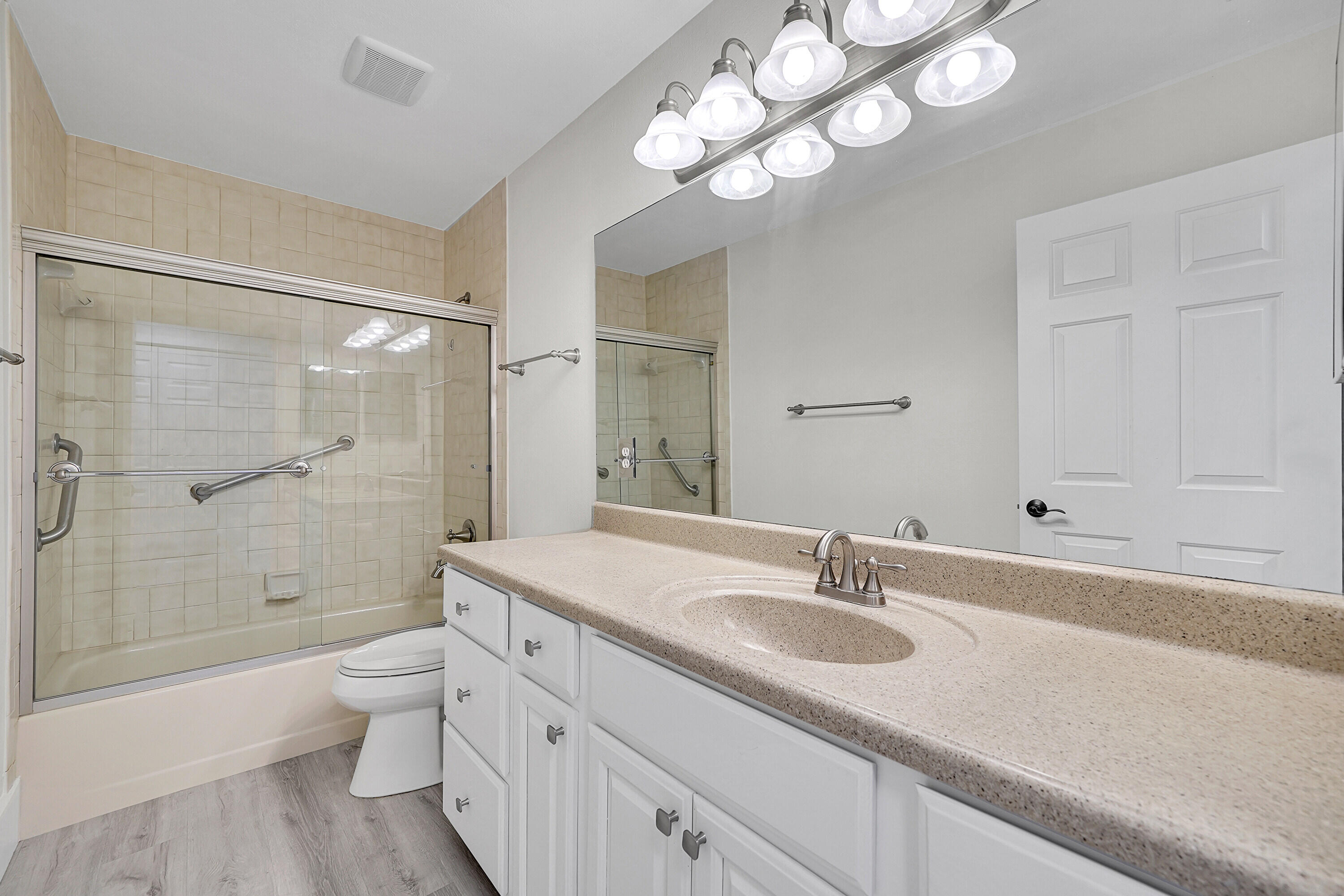 Undisclosed Address Boca Raton, FL 33486 - Photo 17 of 45 Bathroom #2