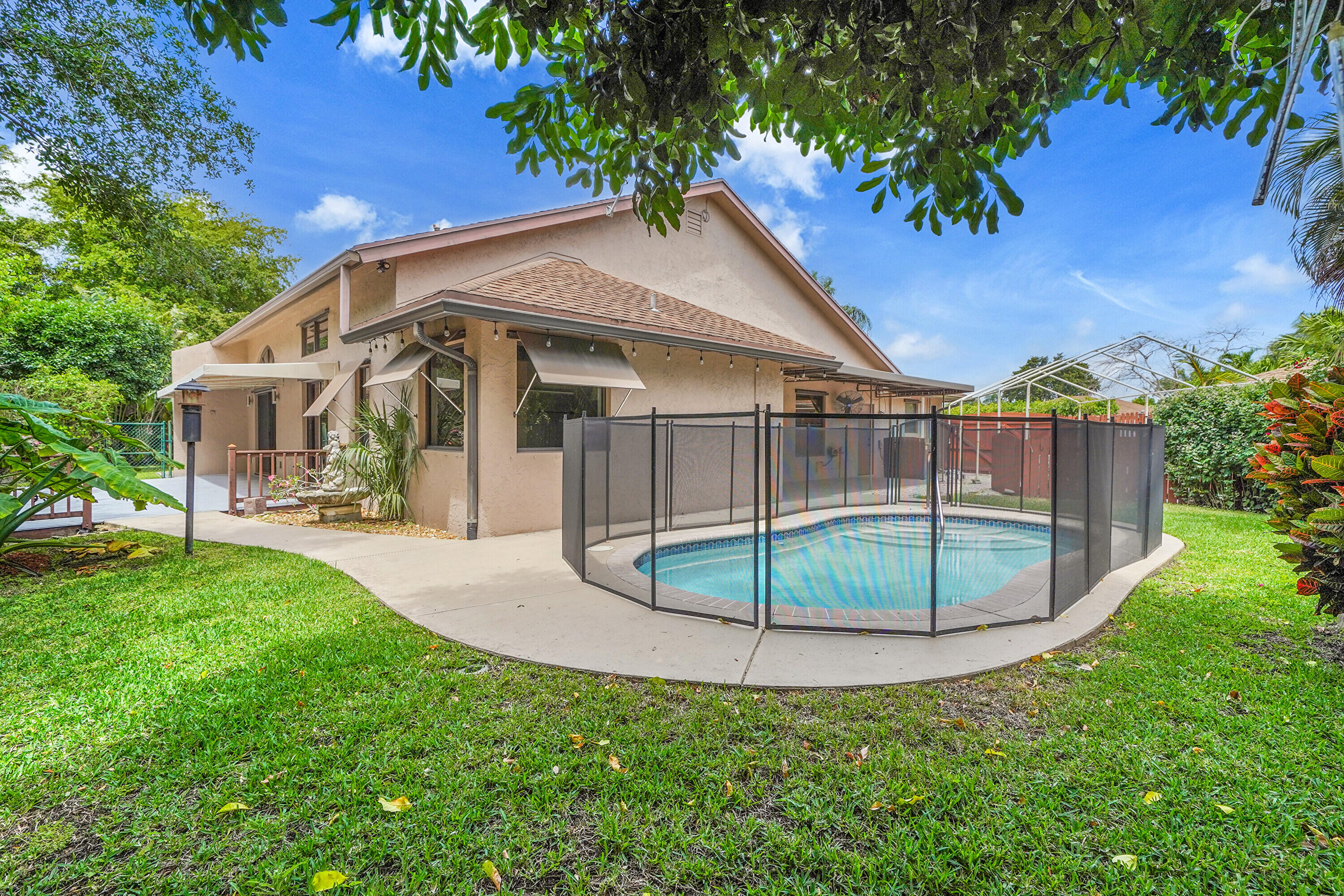 Undisclosed Address Boca Raton, FL 33486 - Photo 22 of 45 Backyard