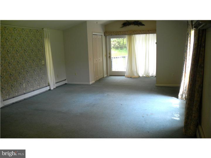 371 Mountain View Road Skillman, NJ 08558 - Photo 7 of 11 Bedroom - Main