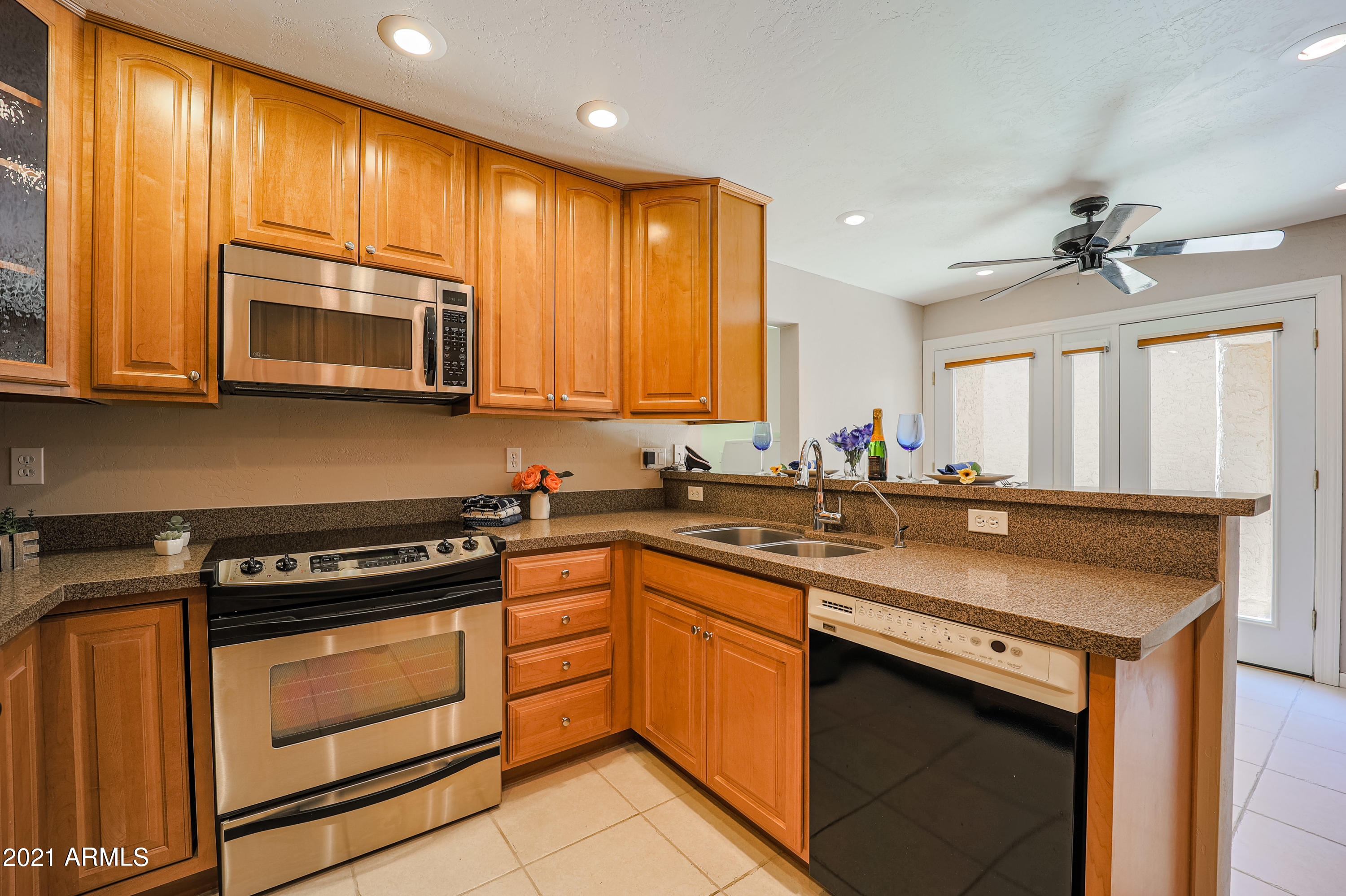 4434 East Camelback Road, Unit 134 Phoenix, AZ 85018 - Photo 12 of 42 B (15)