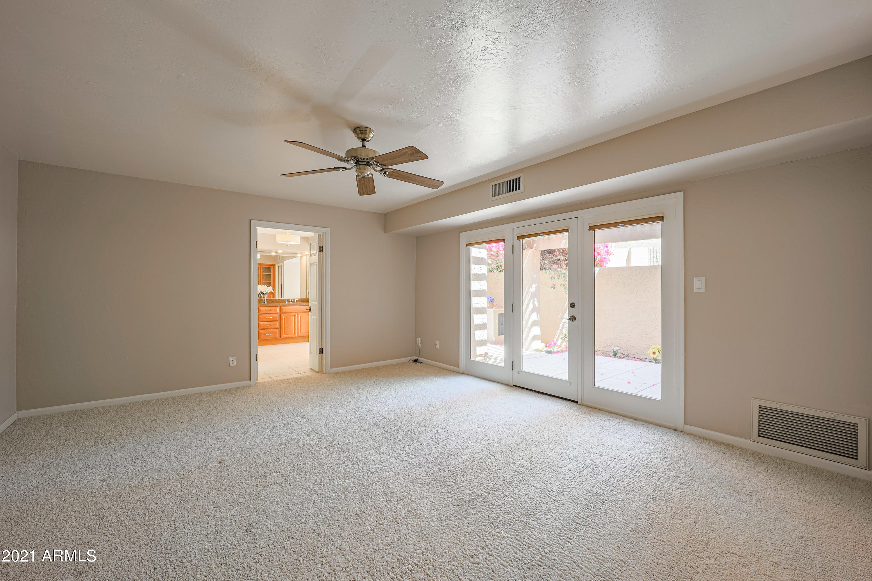 4434 East Camelback Road, Unit 134 Phoenix, AZ 85018 - Photo 5 of 42 B (10)