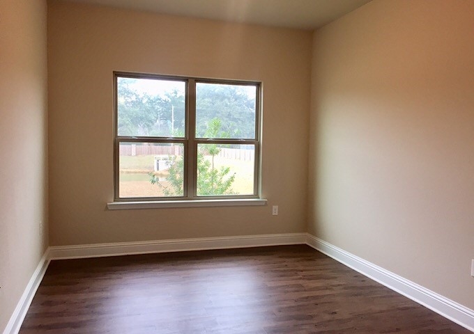 1308 Kairos Loop Foley, AL 36535 - Photo 5 of 40