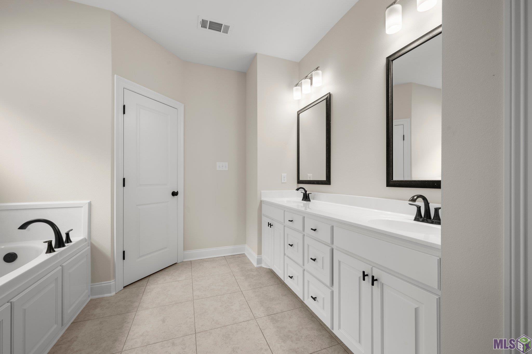 12853 Finn Way Baton Rouge, LA 70818 - Photo 9 of 20 Gallery Image 9