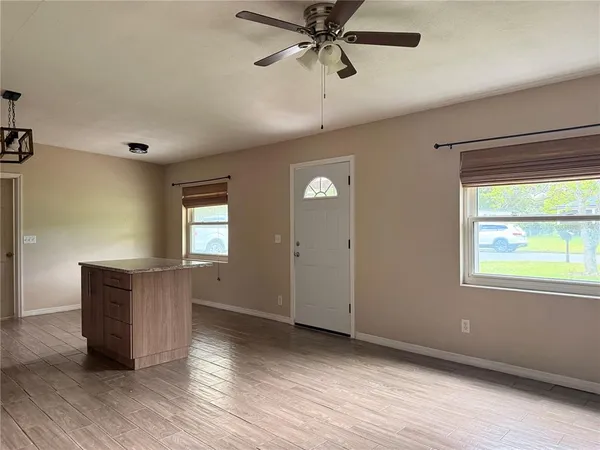 $1,600 | 201 Bradshaw Drive, Sanford, FL 32771