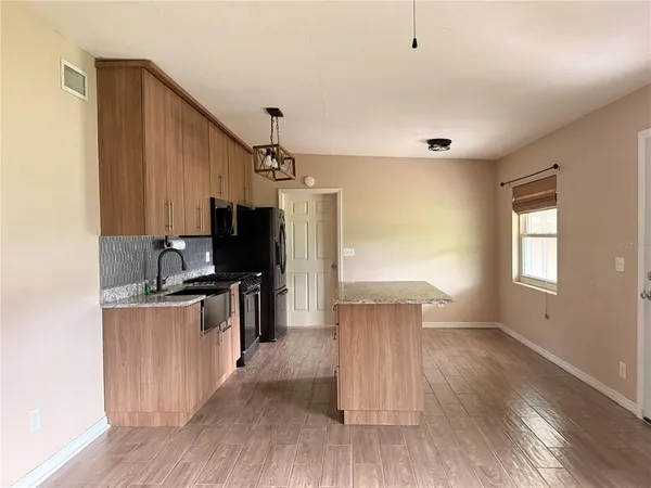 $1,600 | 201 Bradshaw Drive, Sanford, FL 32771