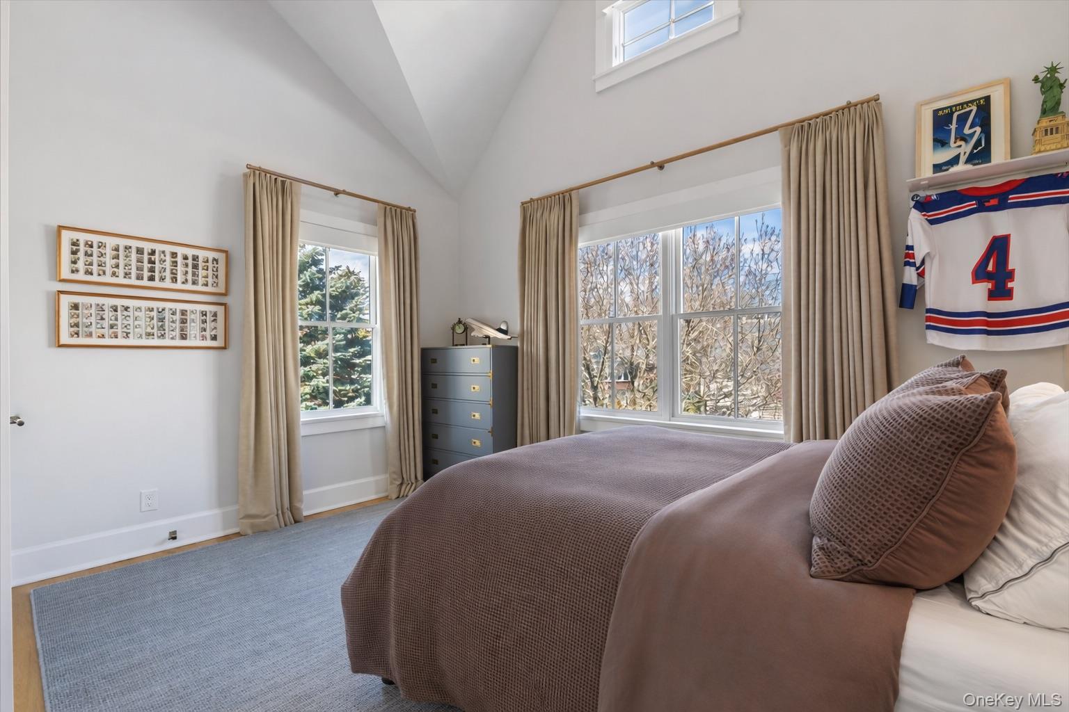 100 Dearborn Avenue Rye, NY 10580 - Photo 20 of 49 a bed sitting in a bedroom next to a window