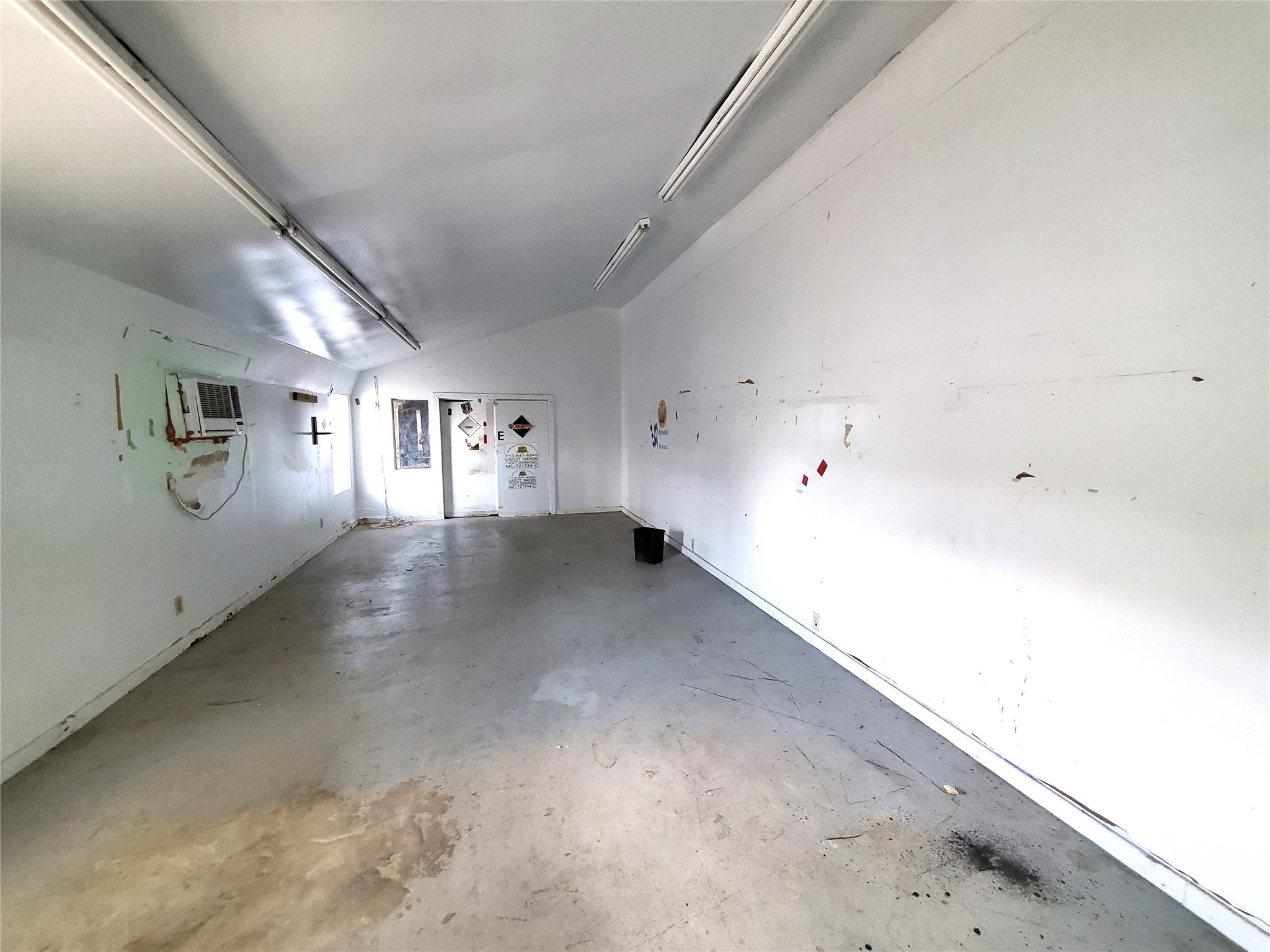 3135 Golfcrest Boulevard Houston, TX 77087 - Photo 15 of 21