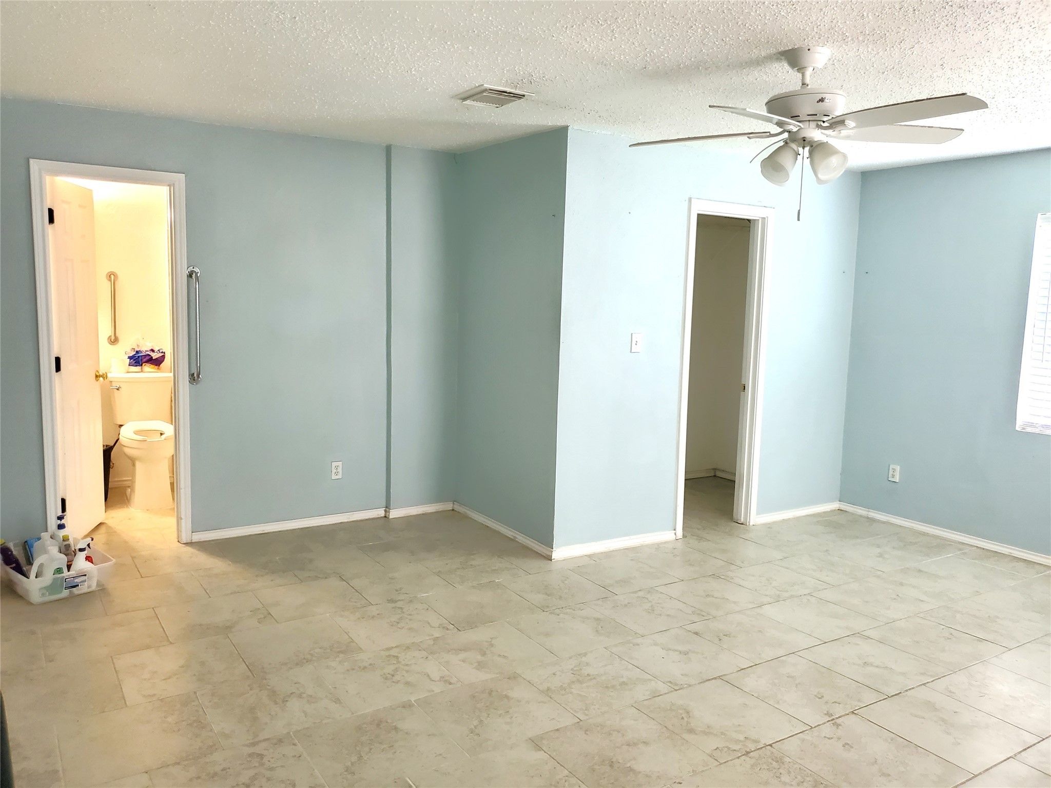 3135 Golfcrest Boulevard Houston, TX 77087 - Photo 6 of 21