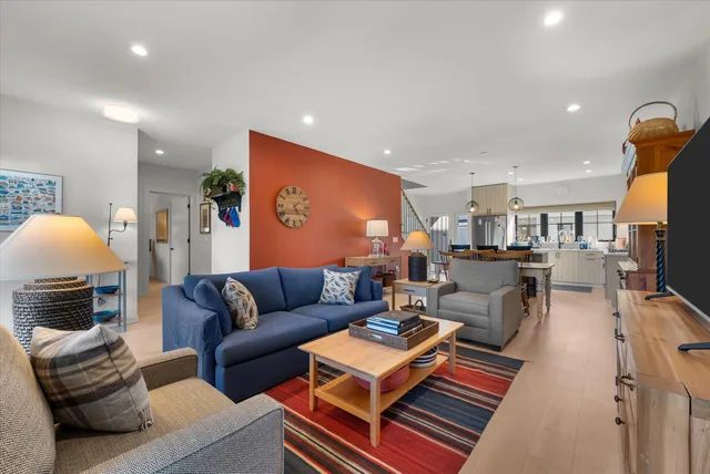 $595,000 | 525 Mdw Circle East, Kohler, WI 53044