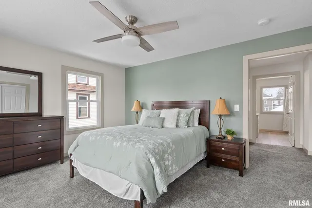 $289,000 | 1203 West Locust Street, Davenport, IA 52804