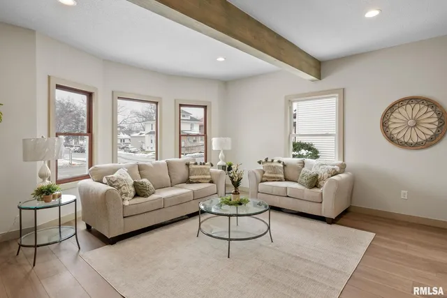 $289,000 | 1203 West Locust Street, Davenport, IA 52804