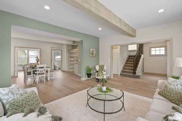 $289,000 | 1203 West Locust Street, Davenport, IA 52804