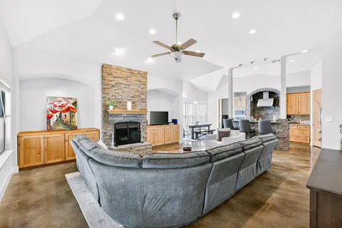 $575,000 | 15110 Lariat Trail, Austin, TX 78734