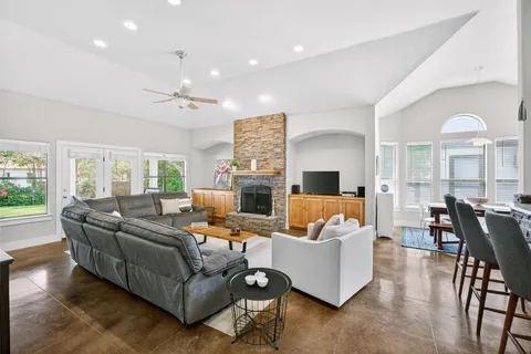 $575,000 | 15110 Lariat Trail, Austin, TX 78734