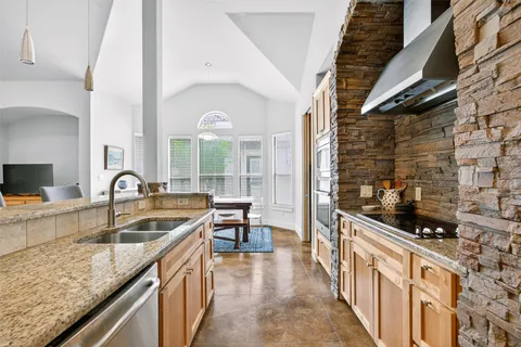$575,000 | 15110 Lariat Trail, Austin, TX 78734