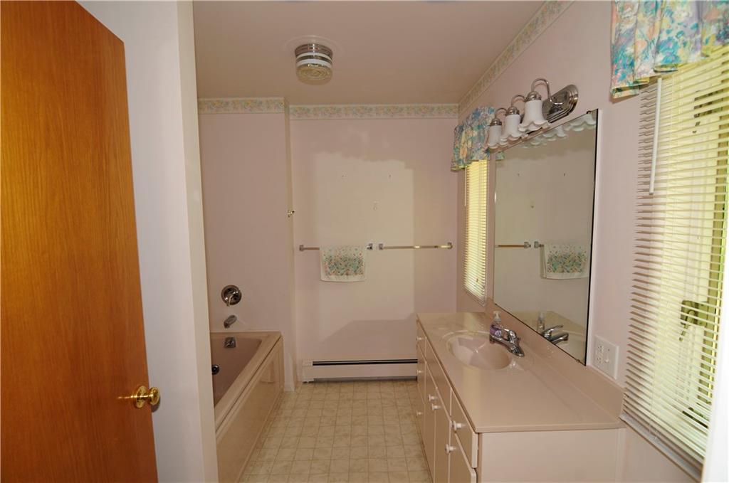 3434 Valley Grove Road Anderson, IN 46017 - Photo 9 of 13