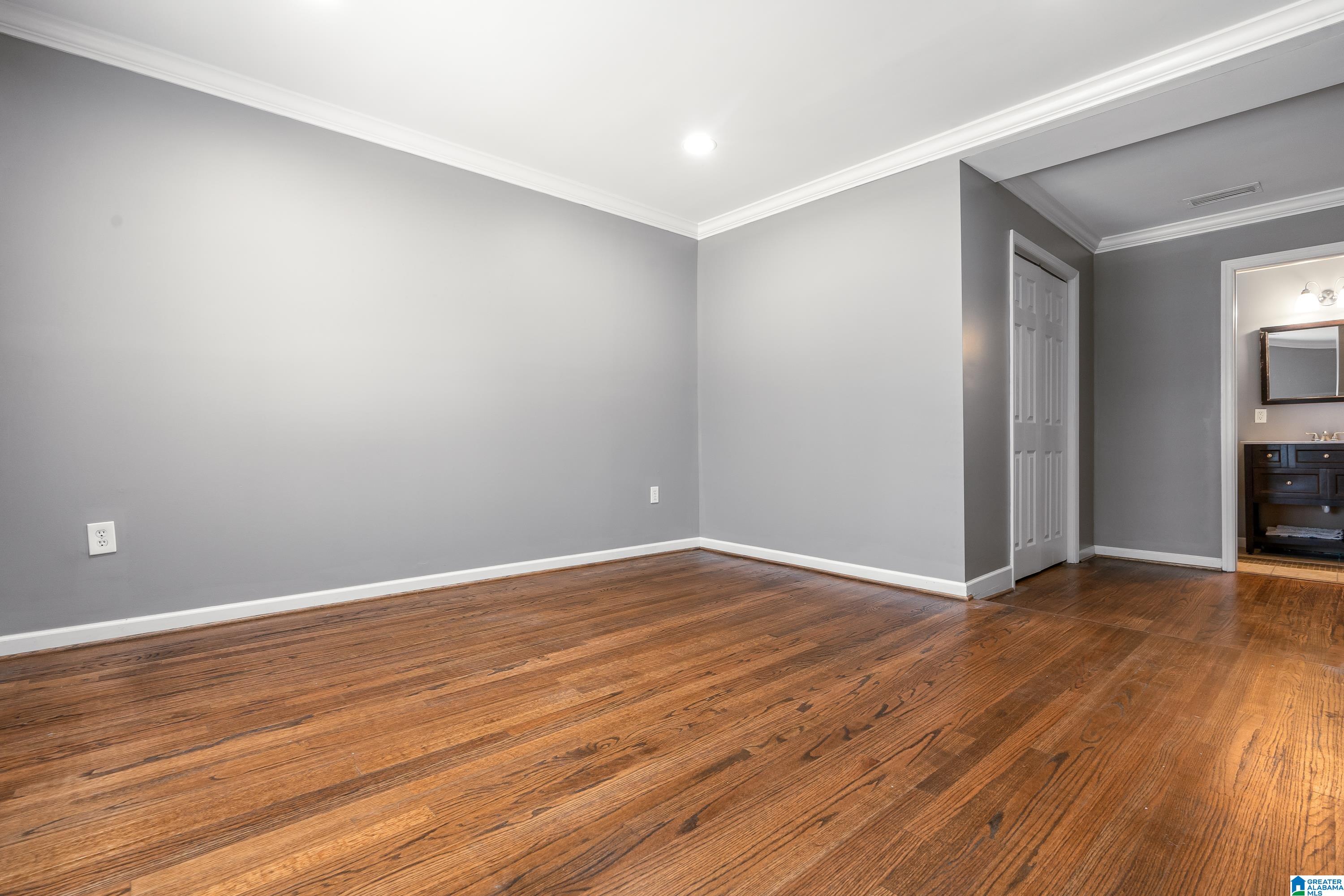 521 Shades Crest Road Birmingham, AL 35226 - Photo 23 of 45
