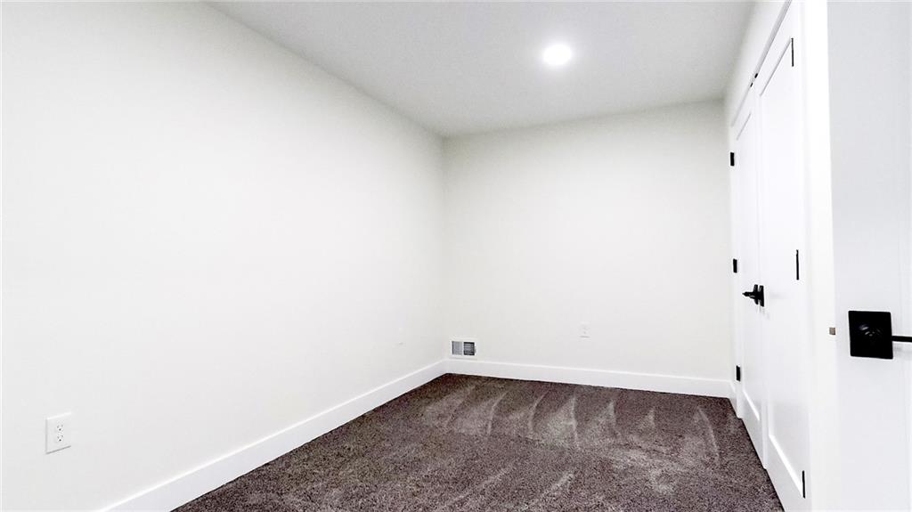 943 Ruth Street Pittsburgh, PA 15243 - Photo 22 of 25 Gallery Image 22