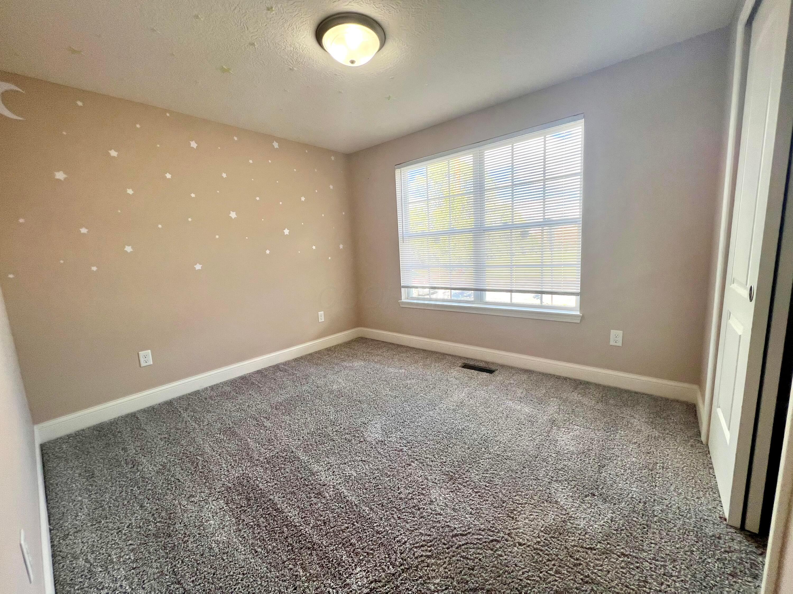 3145 Demorest Road Grove City, OH 43123 - Photo 16 of 21 Second downstairs bedroom