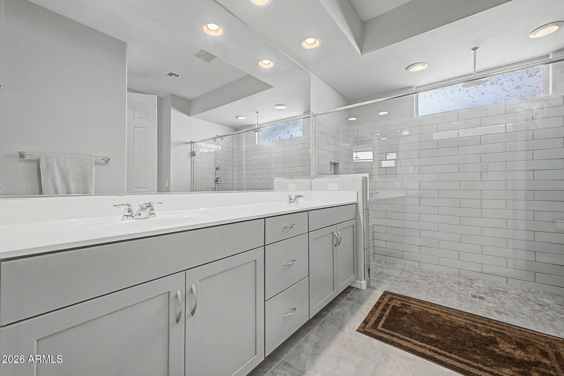2522 East Novak Way Phoenix, AZ 85042 - Photo 16 of 40 18 - Novak