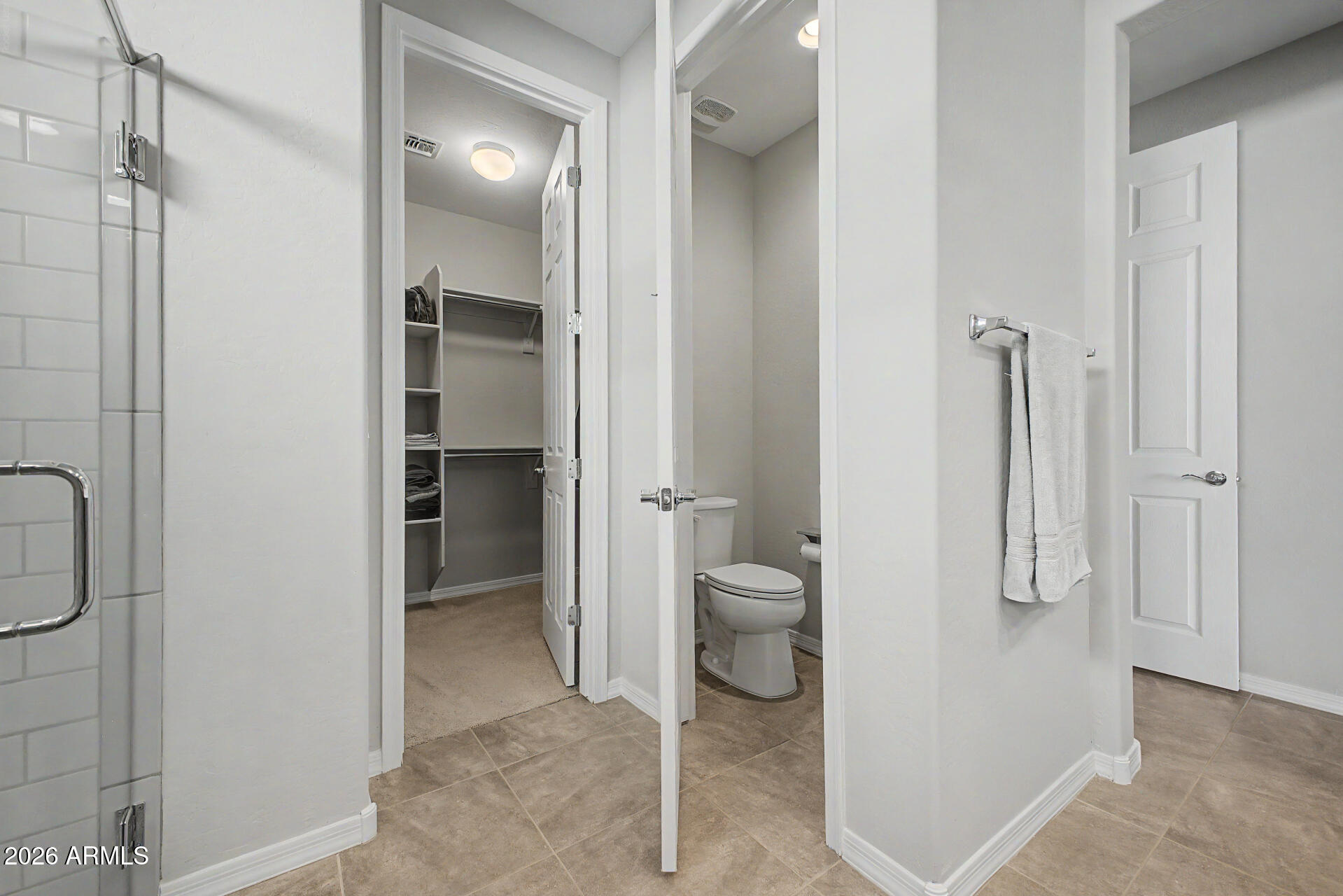 2522 East Novak Way Phoenix, AZ 85042 - Photo 17 of 40 19 - Novak
