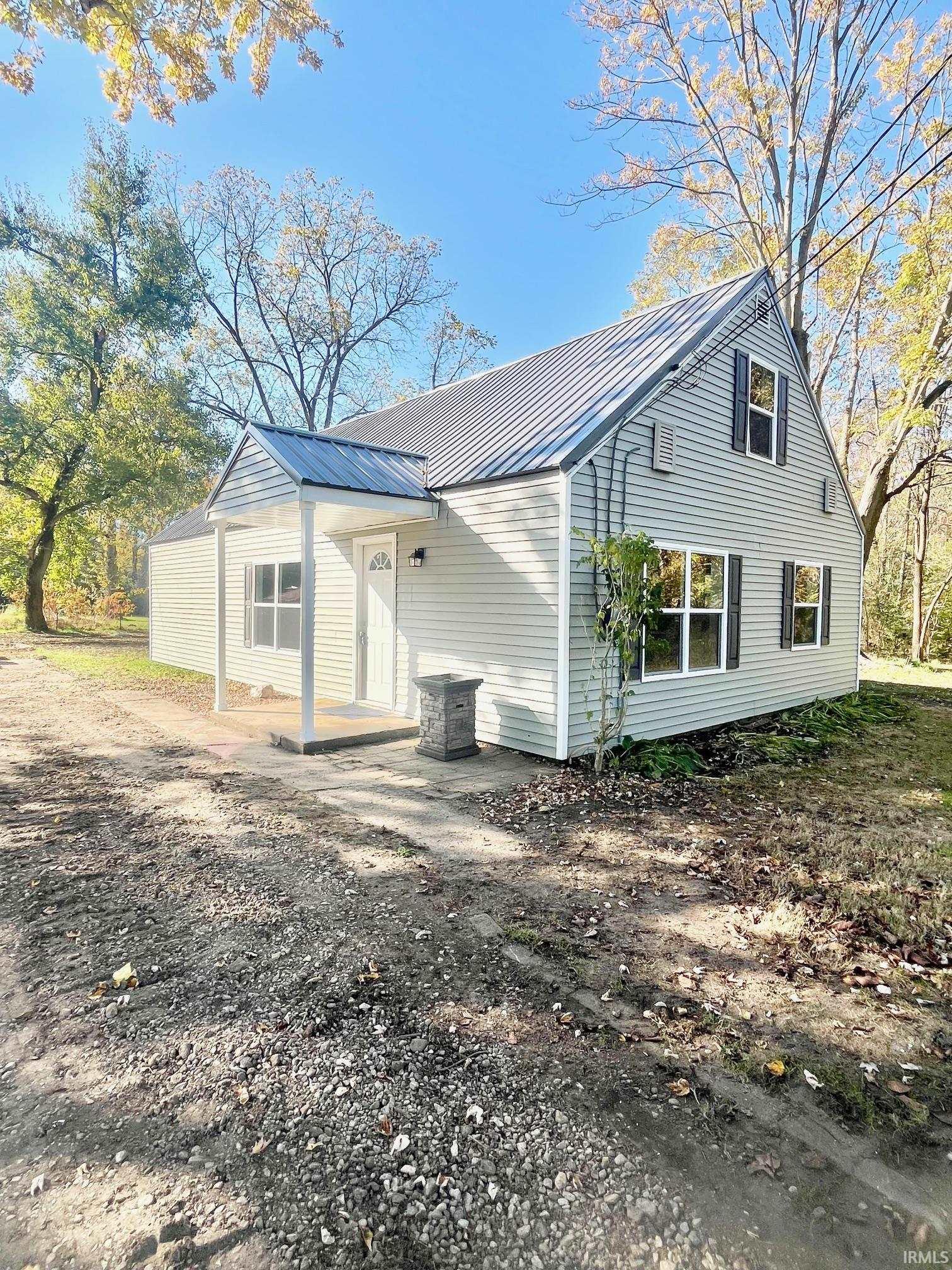 20244 Stateline Road South Bend, IN 46637 - Photo 1 of 28 Gallery Image 1