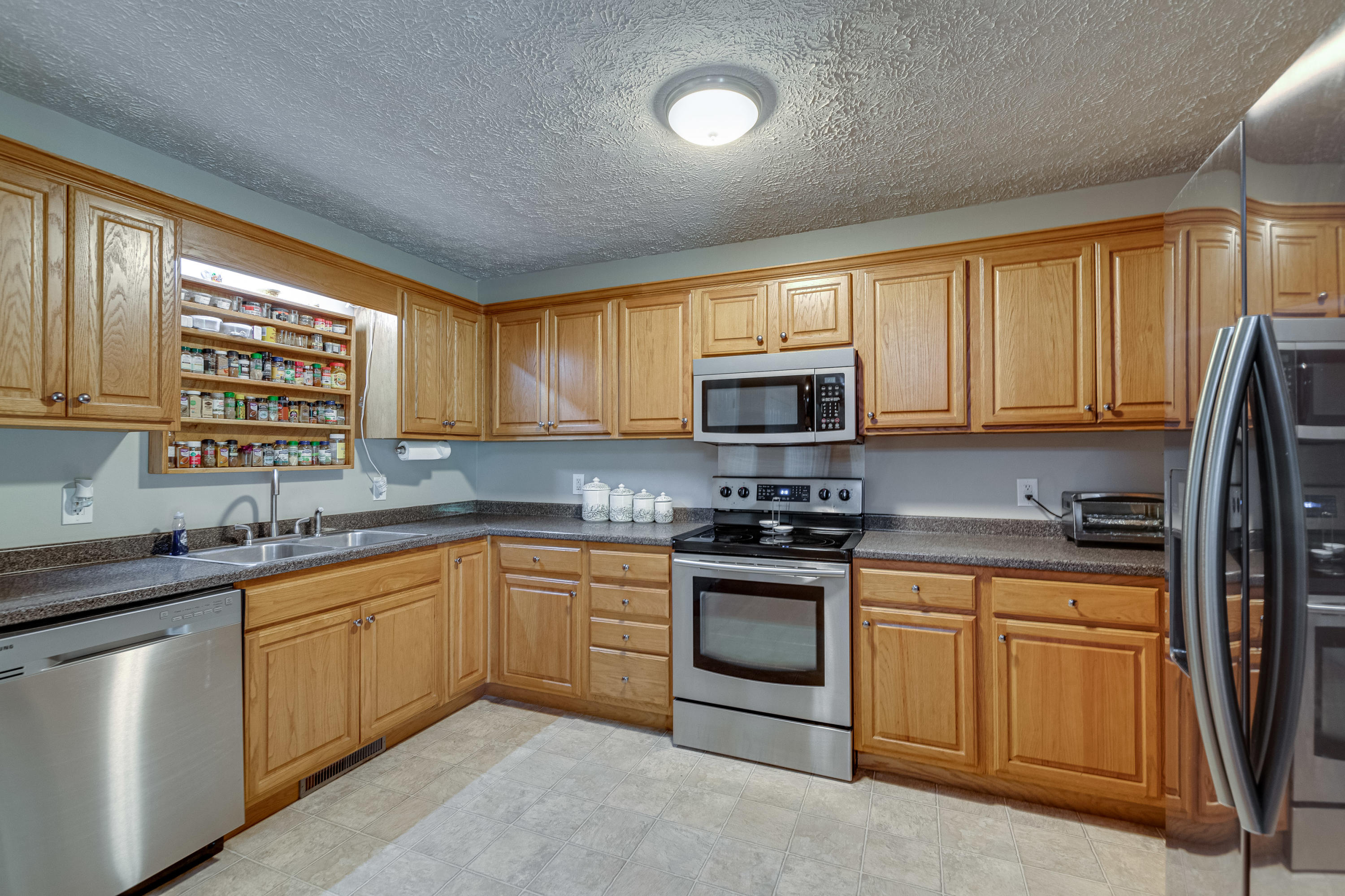 38 Monroe Green Road Trion, GA 30753 - Photo 7 of 29 38 Monroe Green Rd-7