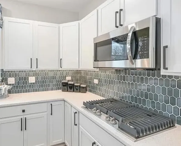 $375,990 | 202 Morgan Street, Yorkville, IL 60560