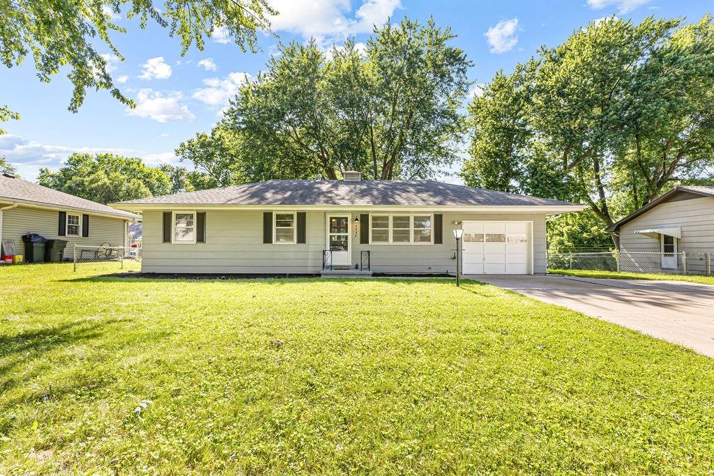 5522 Ripley Street St. Joseph, MO 64506 - Photo 3 of 40