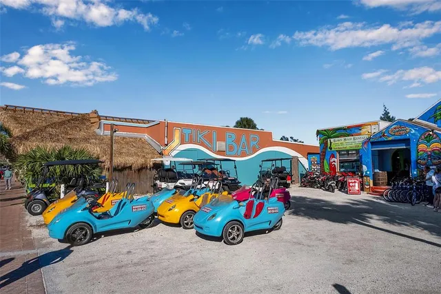 a car parked in front of a building