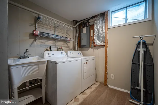 $2,700 | 1 Esmond Court, Germantown, MD 20874