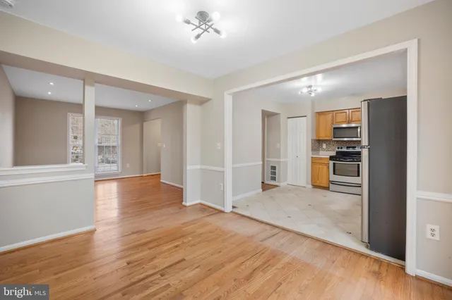 $2,700 | 1 Esmond Court, Germantown, MD 20874