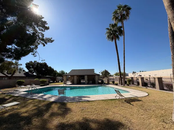 $1,795 | 116 West Loma Vista Drive, Unit 104, Tempe, AZ 85282