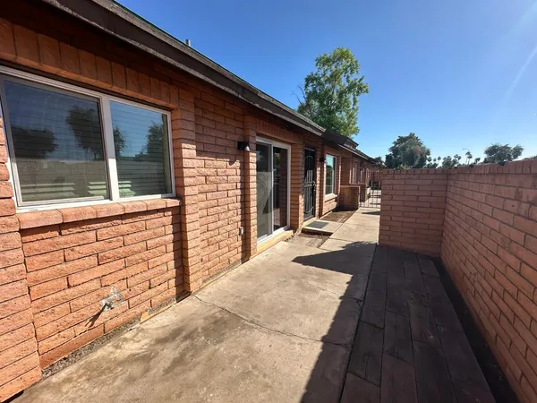 $1,795 | 116 West Loma Vista Drive, Unit 104, Tempe, AZ 85282